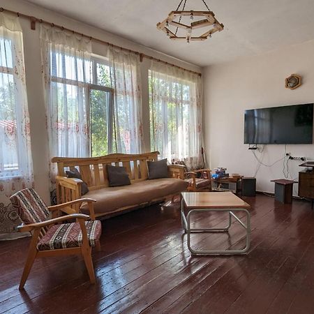 Tatev Guest House Esterno foto