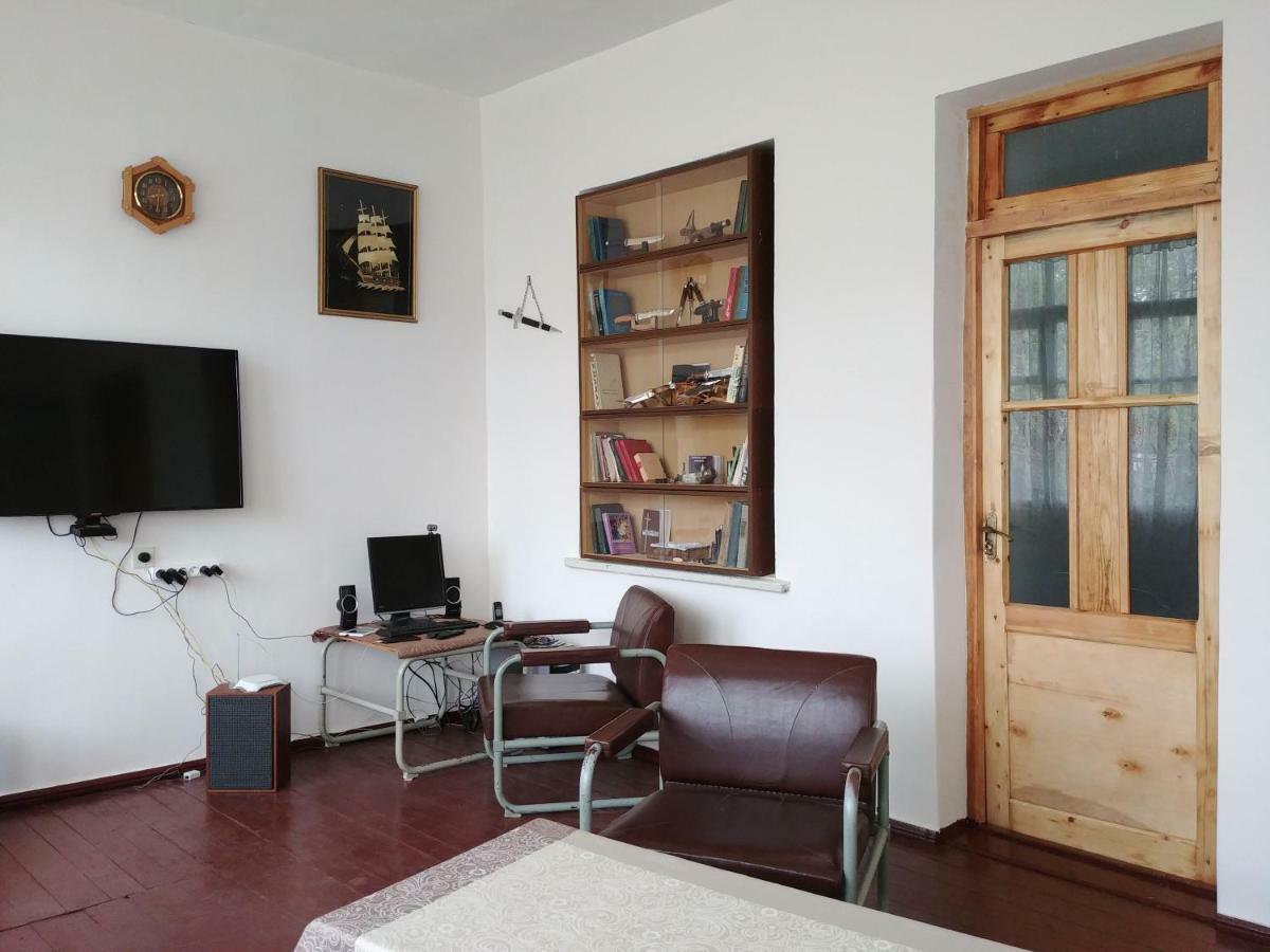 Tatev Guest House Esterno foto