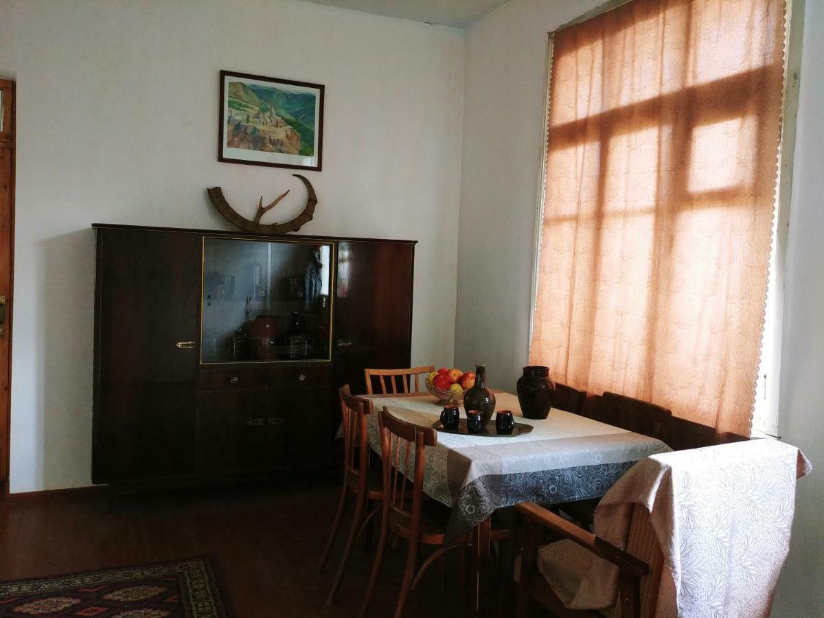 Tatev Guest House Esterno foto