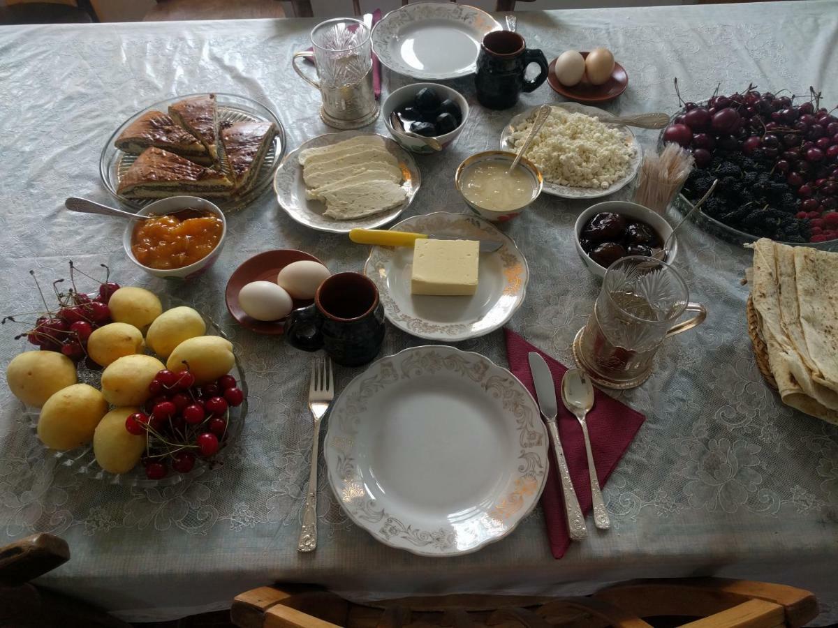 Tatev Guest House Esterno foto