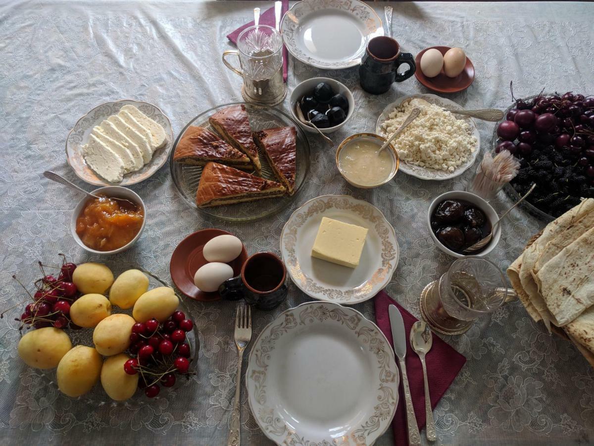 Tatev Guest House Esterno foto