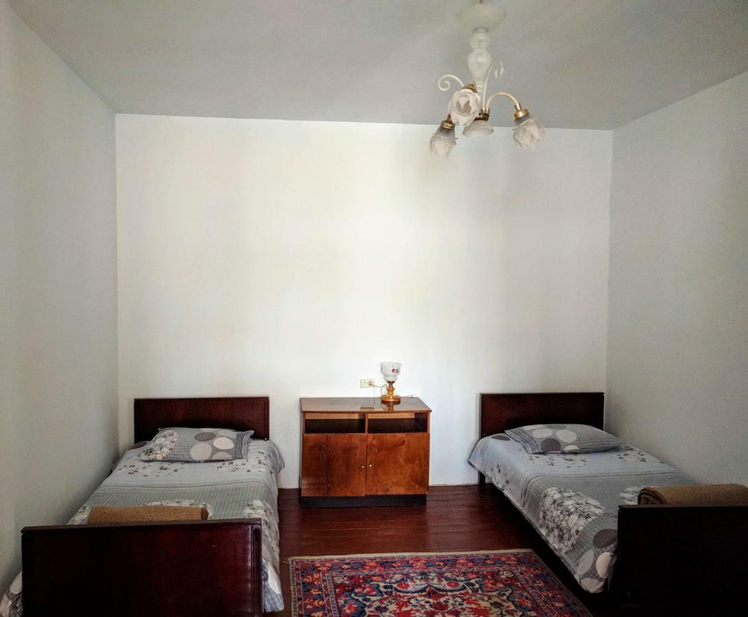 Tatev Guest House Esterno foto