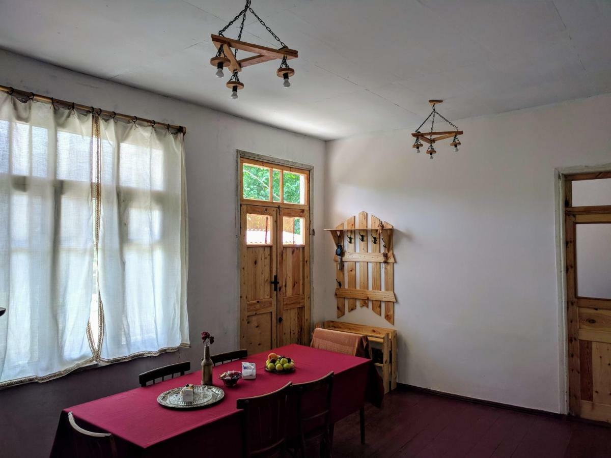 Tatev Guest House Esterno foto