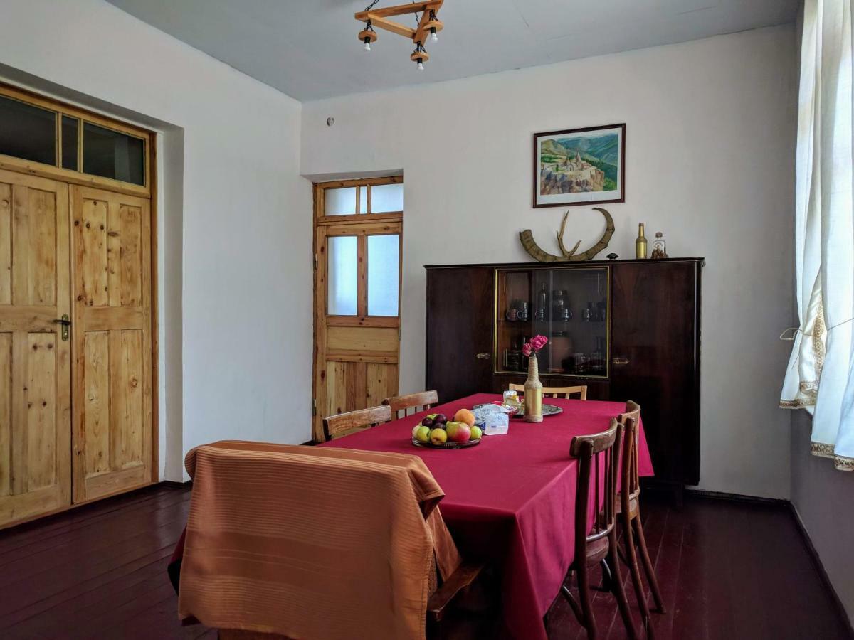 Tatev Guest House Esterno foto