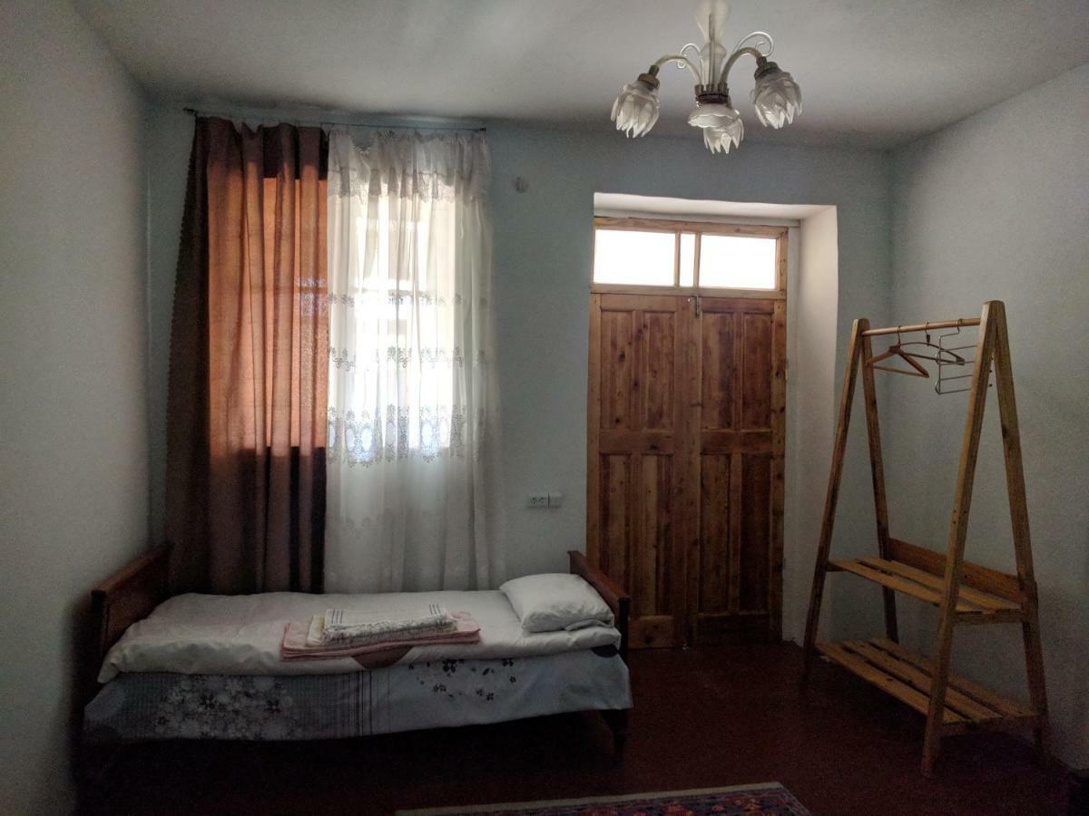 Tatev Guest House Esterno foto