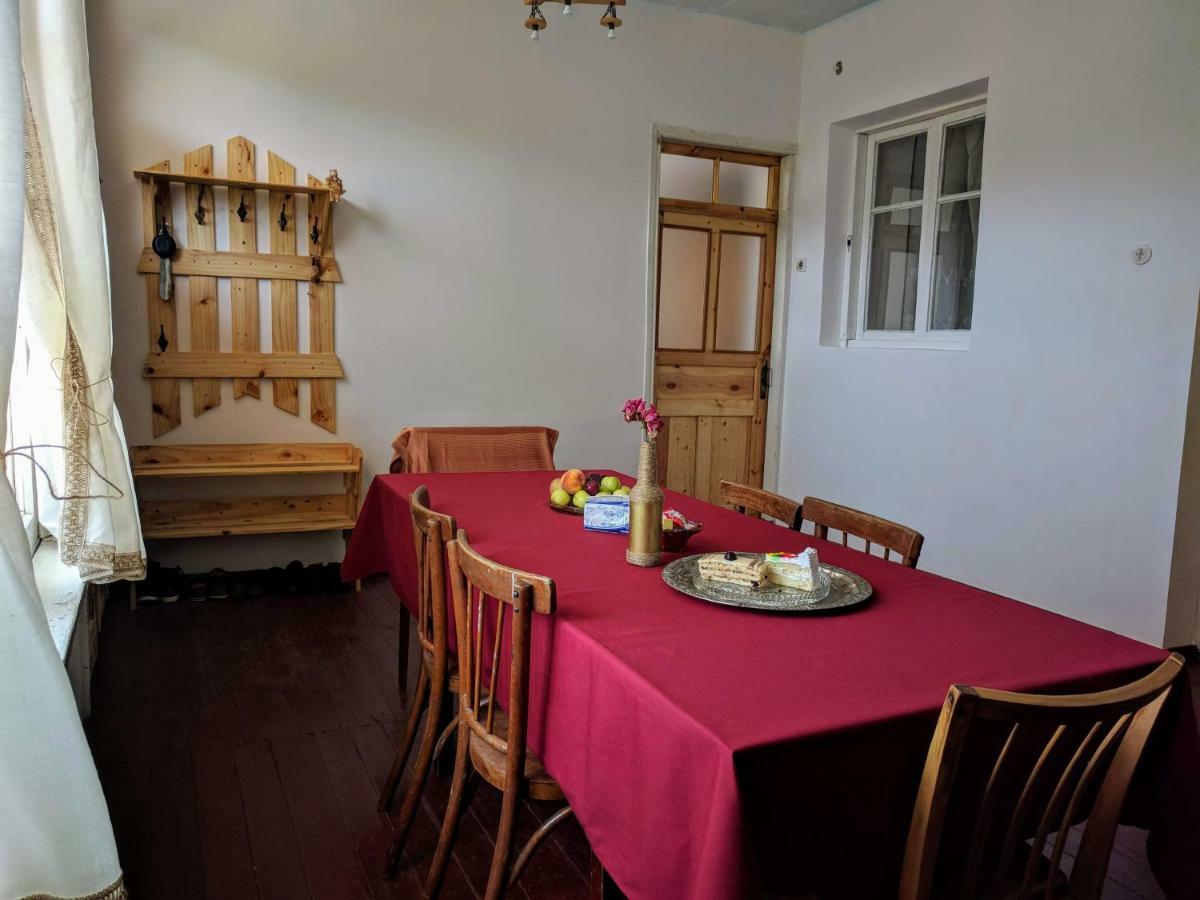 Tatev Guest House Esterno foto