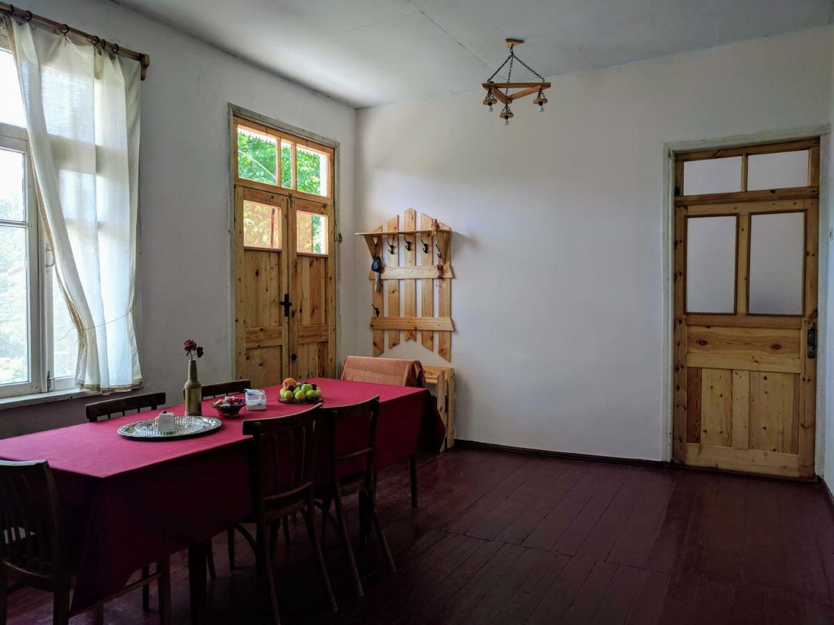 Tatev Guest House Esterno foto